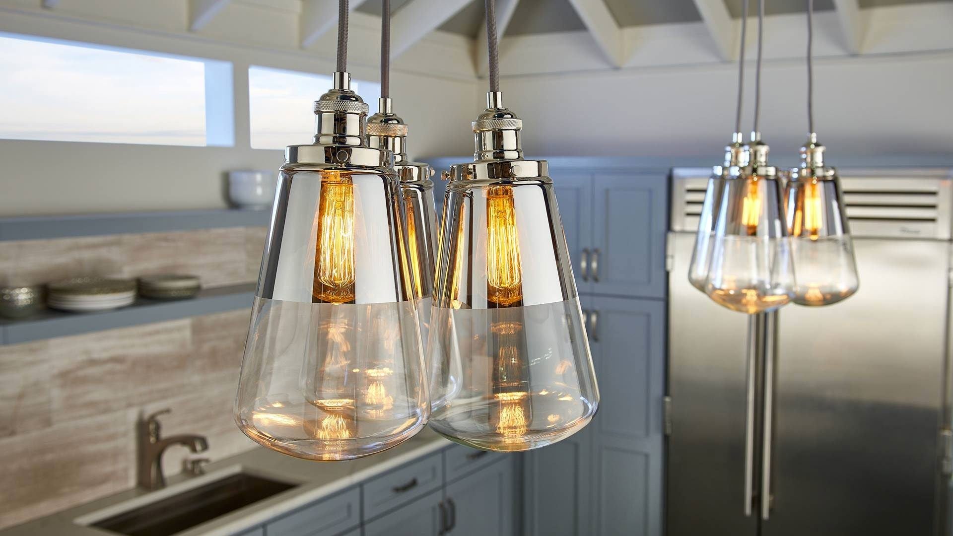 Chandeliers Light