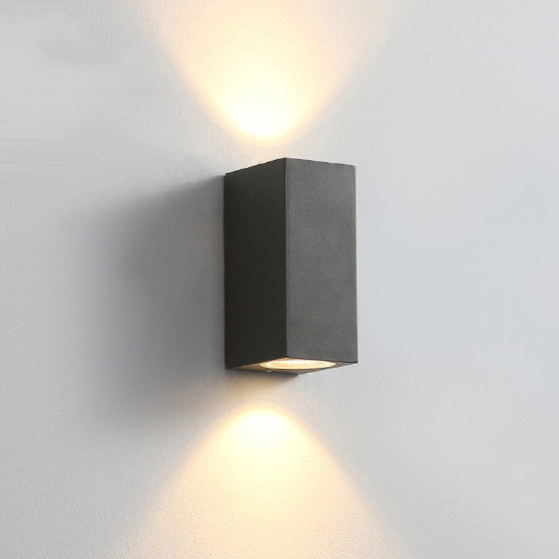 Wall lamp