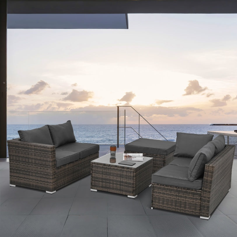 4 Set Wicker Furniture With Tempered Glass Coffee Table